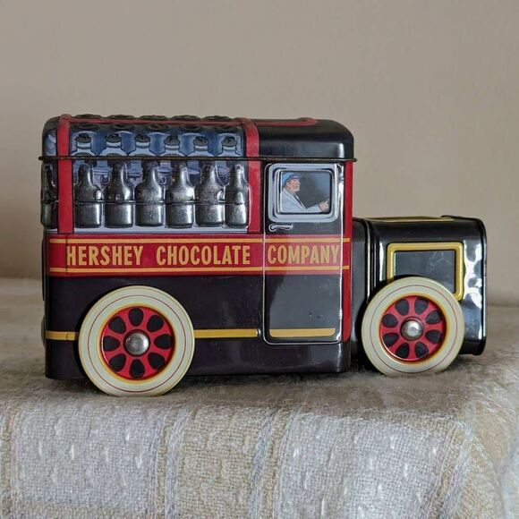 Vintage Hershey Vehicle Series Tin Canister Milk Truck Chocolate 7X4.5X3.5 - Picture 1 of 10